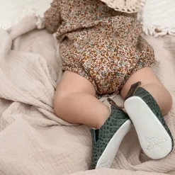 Baby Kicks